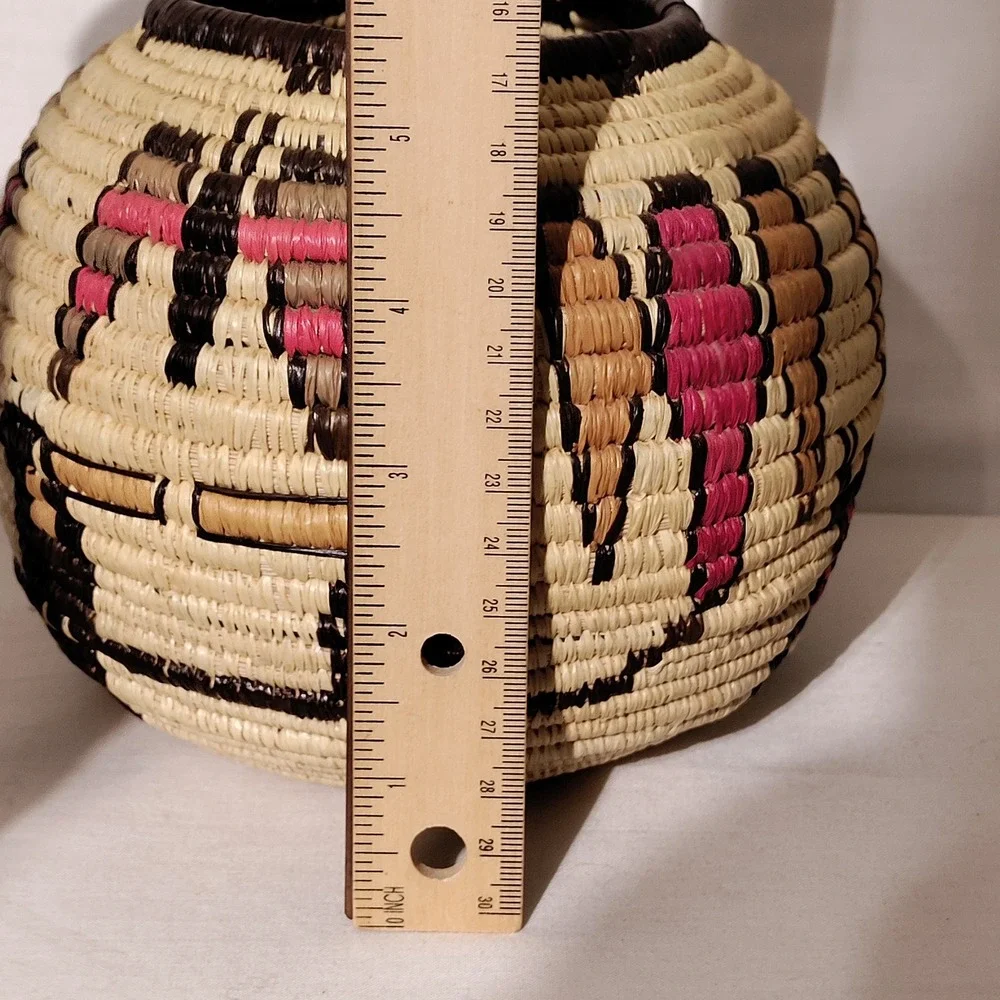 Hopi Style‎ Coiled Woven Basket Globular Olla Pink Brown Geometric 5.5
